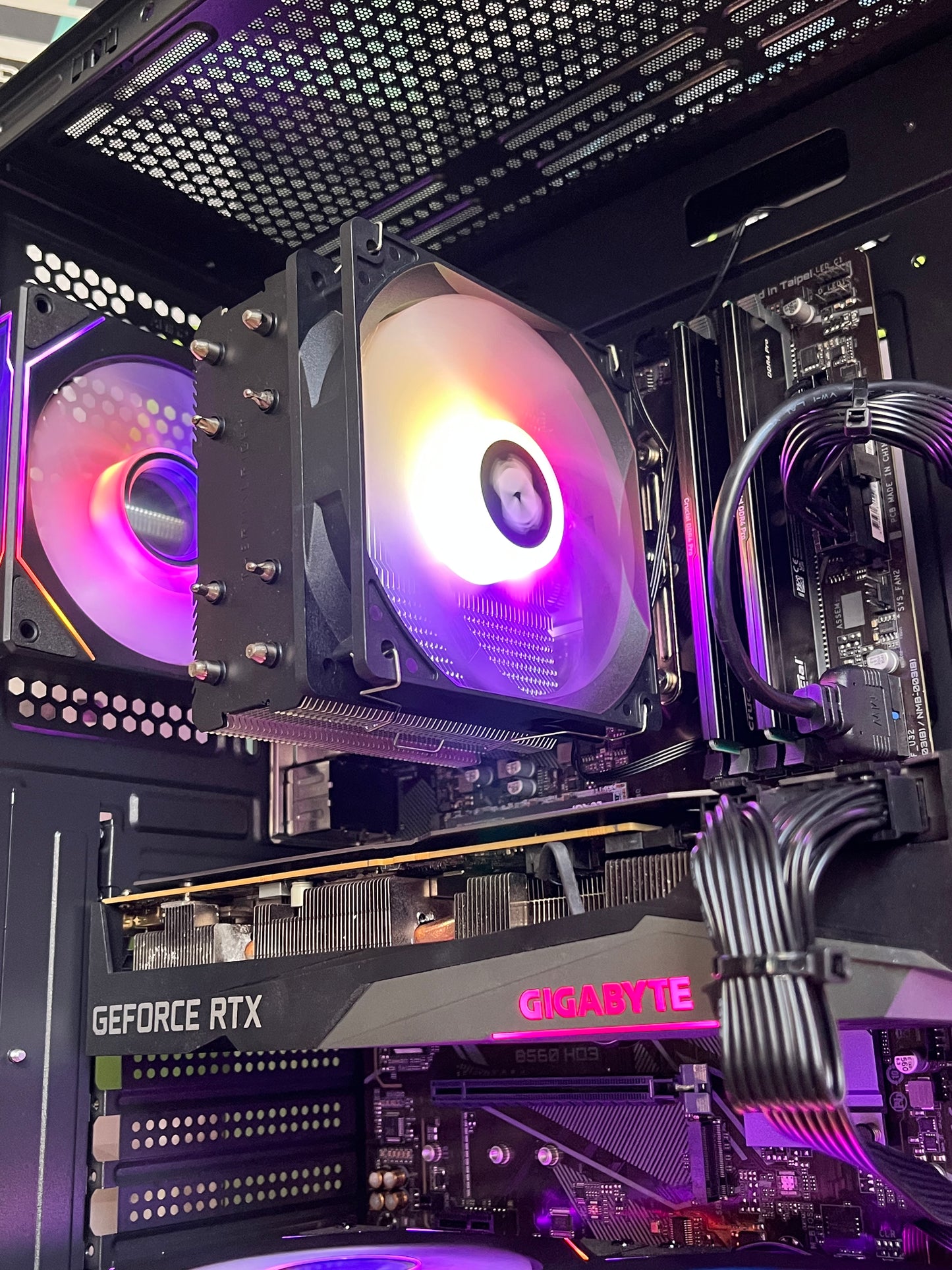 🌈PC gamer RGB - I7 5,1 Ghz - RTX 3060 TI - 32go RAM DDR4- 1to SSD- WINDOWS 11 PRO
