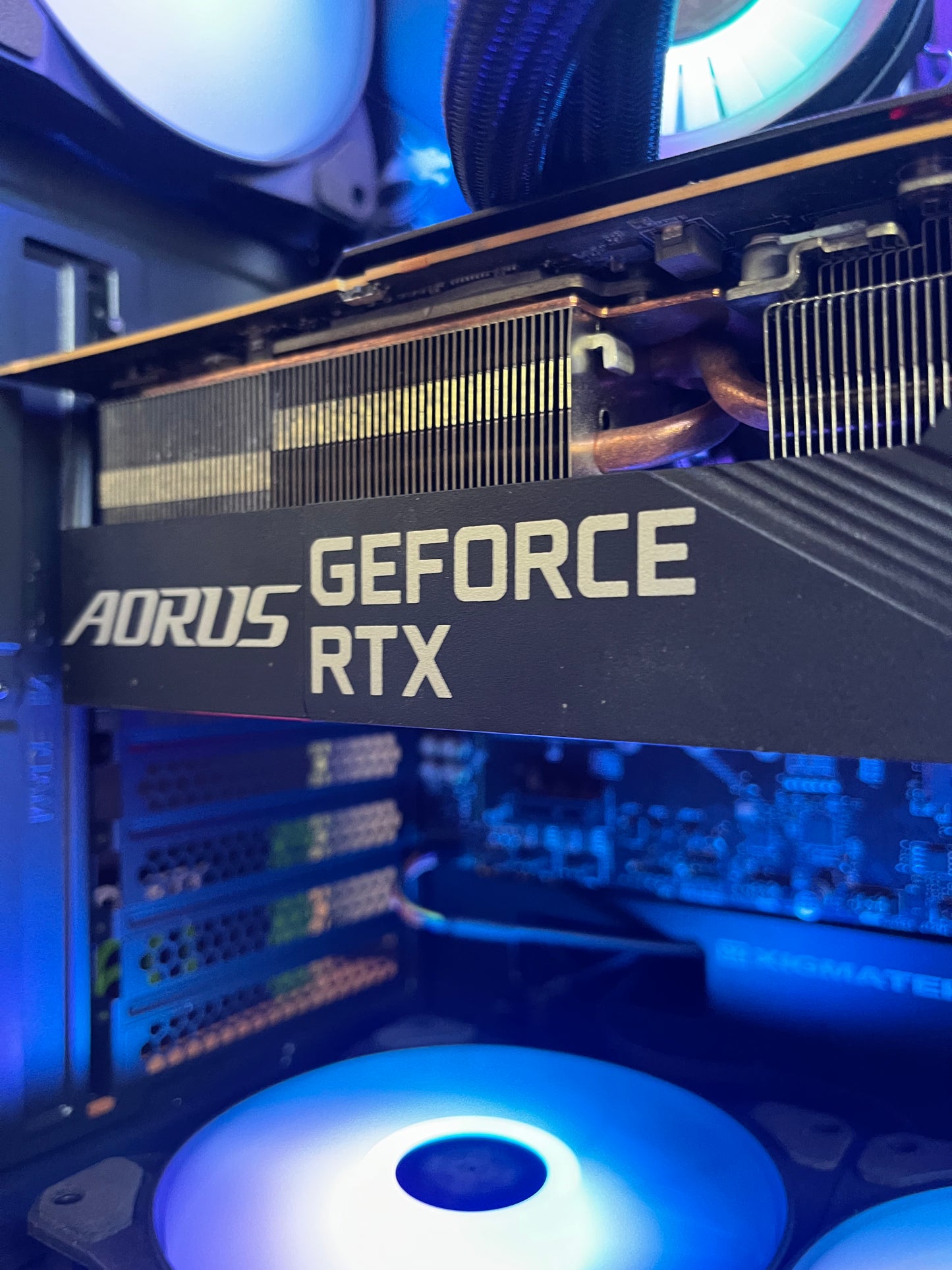 đPC gamer RGB - I9 - RTX 3080- 32go RAM DDR4- 1to SSD- WATERCOOLING AIO 360mm - WINDOWS 11 PRO